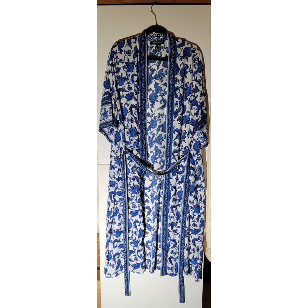 BCBGMAXAZRIA Women's Floral Print Wrap Blue Size M/L